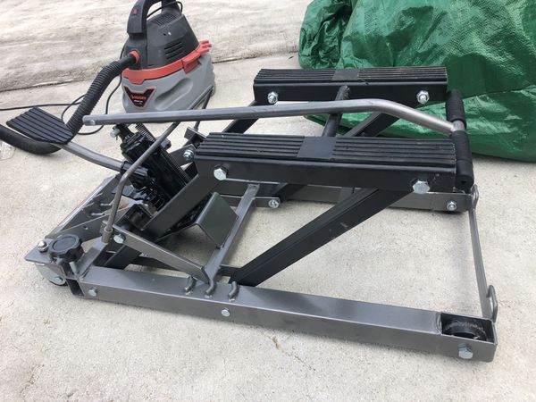 Harbor freight motorcycle jack for Sale in Davie, FL - OfferUp