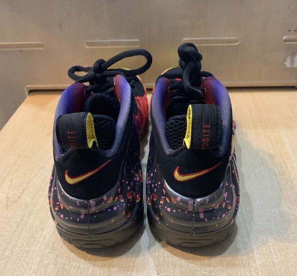 air foamposite pro area 72 asteroid