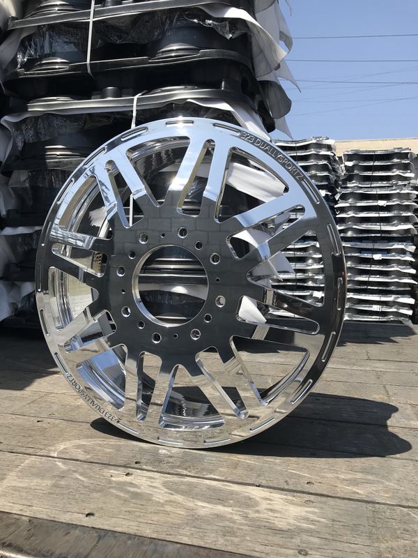 Direct Bolt On 24” Dually wheels CHEVY/GMC 20112019 for Sale in