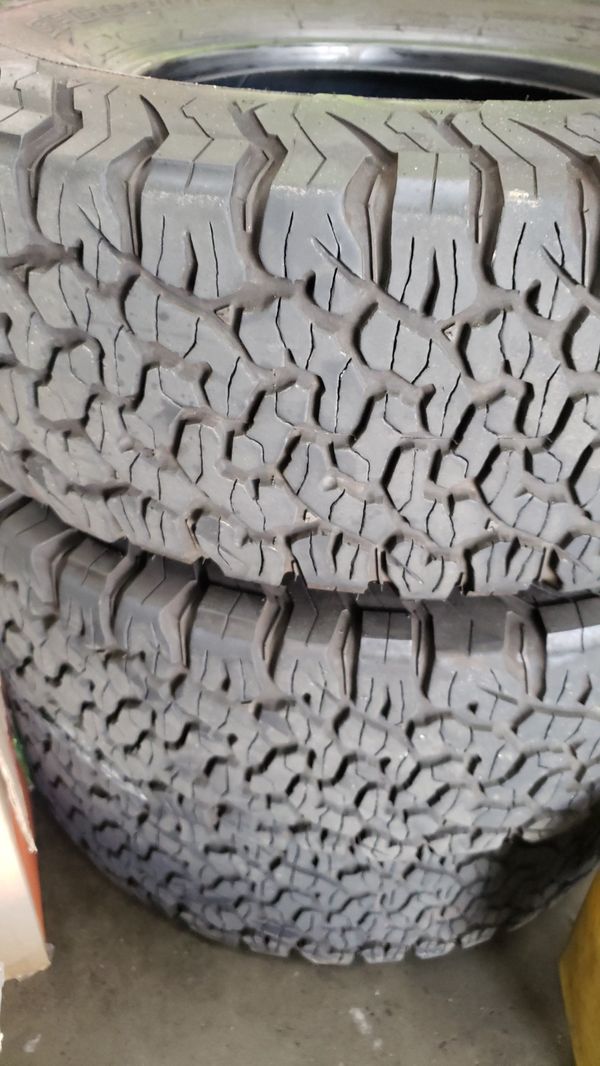 265/75 R16 BFG ALL TERRAIN BFGOODRICH 32 INCH TIRE for Sale in San ...