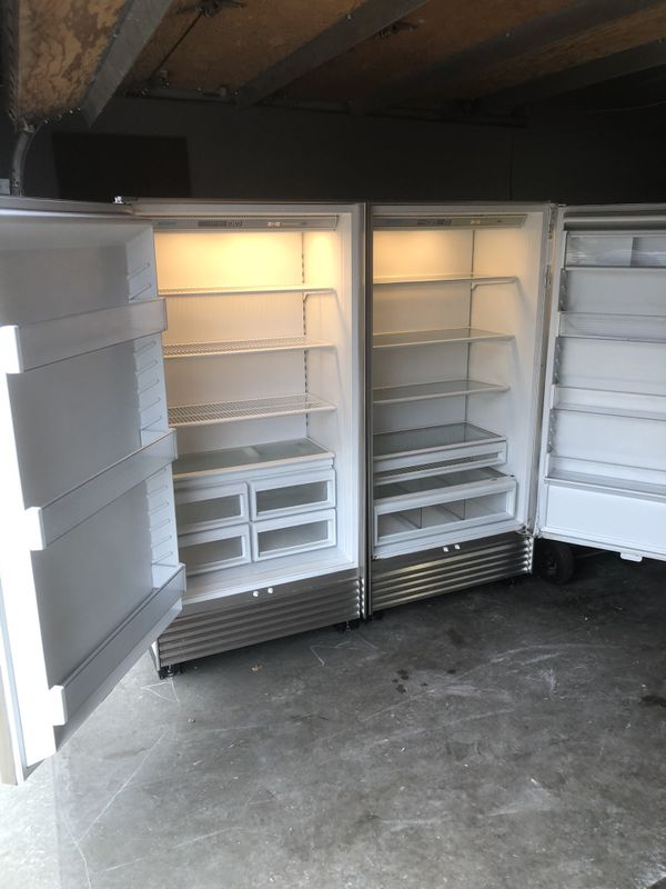 SUB ZERO 36" FRIDGE & FREEZER / 601F & 601R for Sale in Buffalo Grove
