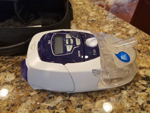 ResMed S8 Escape CPAP machine for Sale in Mint Hill, NC