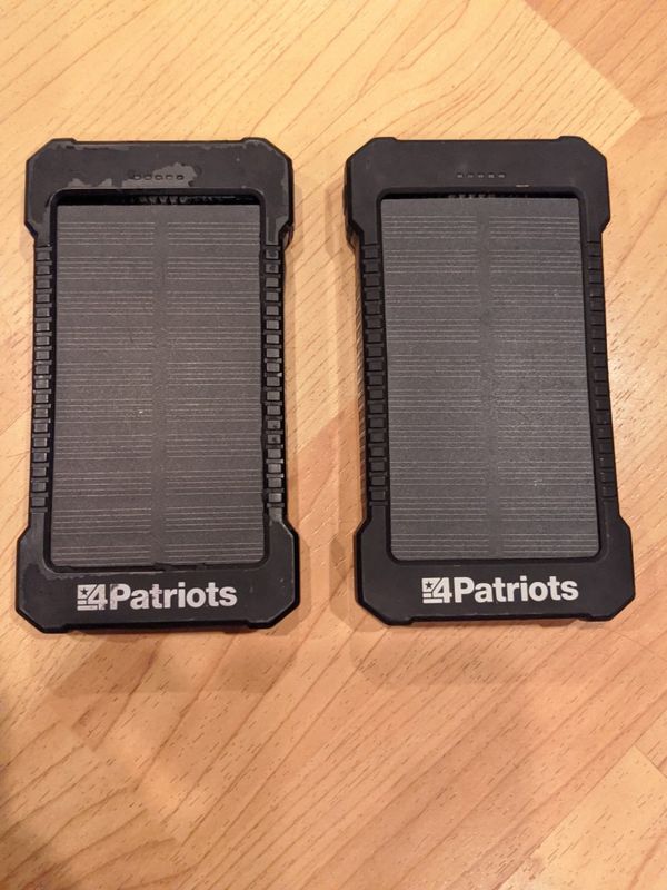 patriot solar powered phone charger