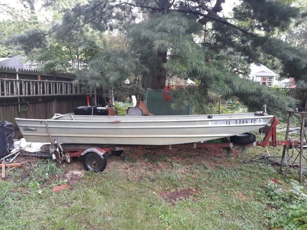 15 foot jon boat for Sale in Belvidere, IL - OfferUp