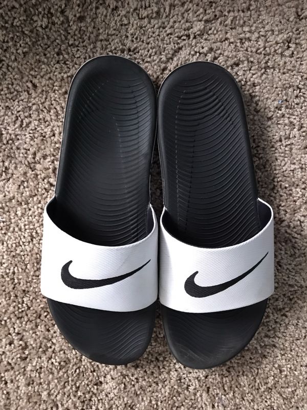 all white nike slides