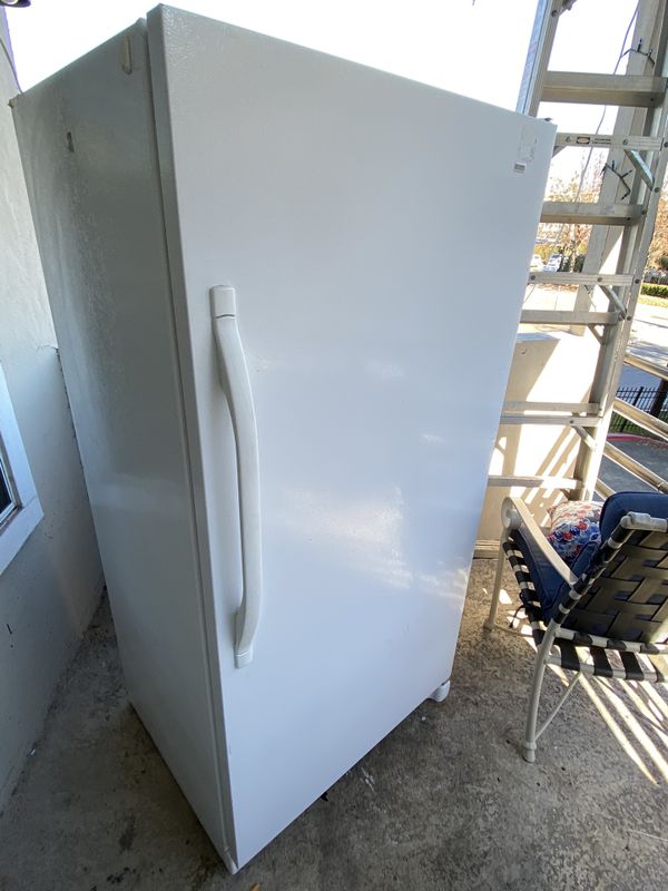 Kenmore sidebyside refrigerator (no freezer) for Sale in Dallas, TX
