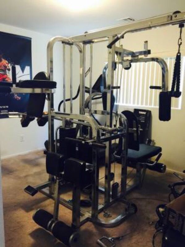 Paramount FT2 Home Gym equipment) for Sale in Las Vegas, NV