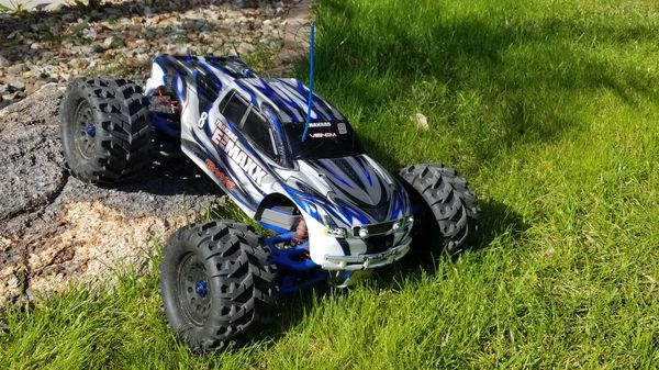 traxxas e maxx used