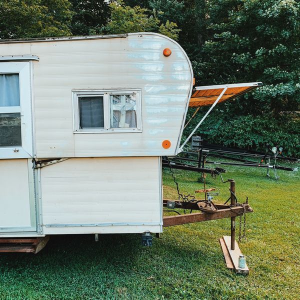 1973 Vintage Hi-Lo hard top pop up Camper Trailer for Sale in Lombard ...