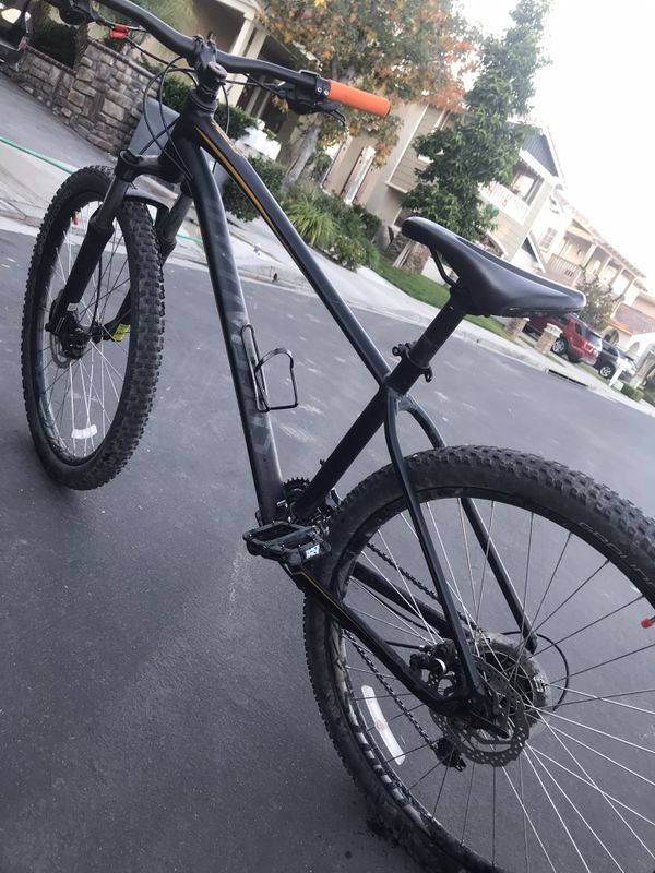 specialized mountain bike hard tail