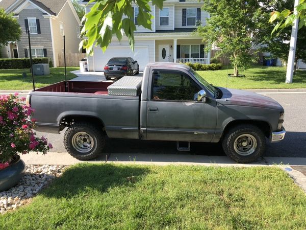 1989 Chevy Scottsdale 1500 for Sale in Virginia Beach, VA - OfferUp