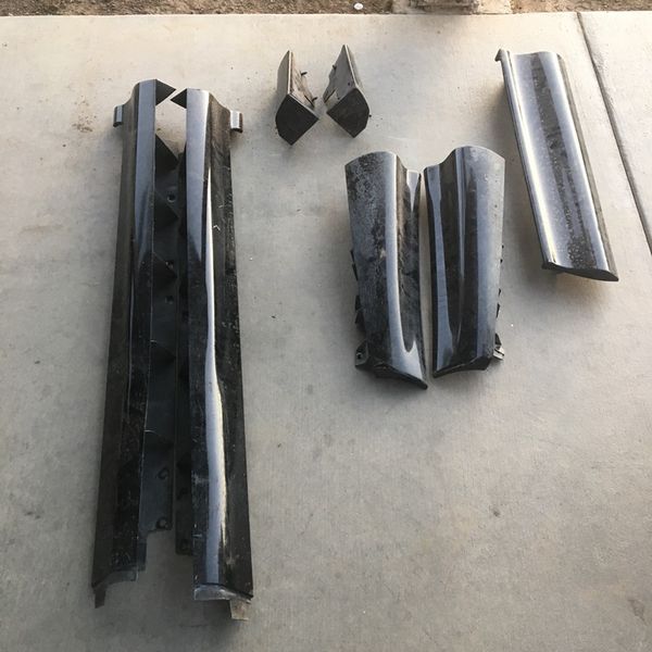 Side Skirts 99-04 Ford Lightning Oem for Sale in Riverside, CA - OfferUp