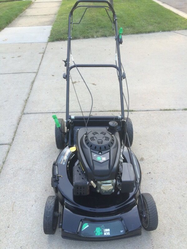 LAWN DEVIL 196cc torque LAWNMOWER for Sale in Streamwood, IL - OfferUp