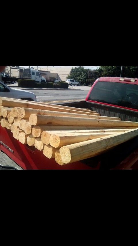 4x4x8 landscape Fence post wood for Sale in Pico Rivera 