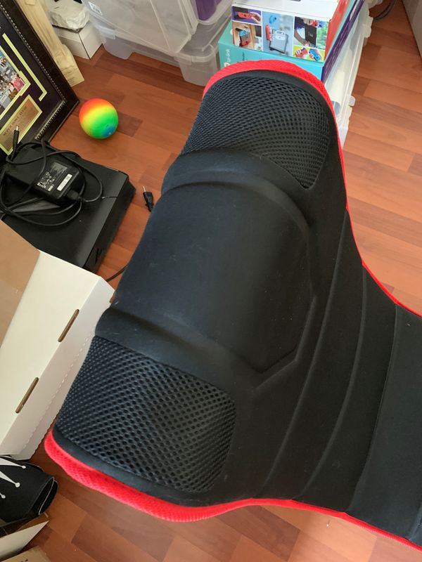 XP Series Gaming Lounge Chair with SPEAKERS!!! Like new ;)) for Sale in Bothell, WA OfferUp