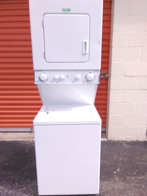 24 INCH COMPACT STACKABLE WASHER DRYER SET for Sale in Lake Worth, FL OfferUp