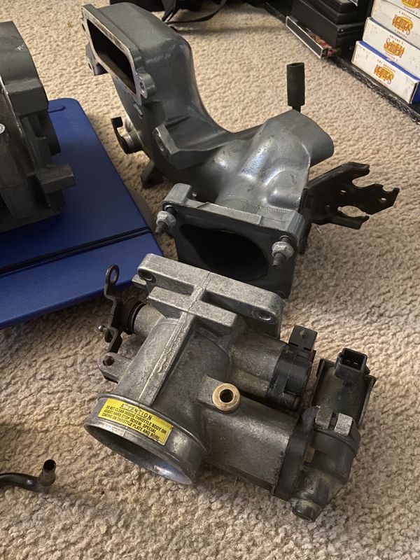 EATON M90 SUPERCHARGER (OFF OF A 3.8 TBIRD ) for Sale in Los Angeles