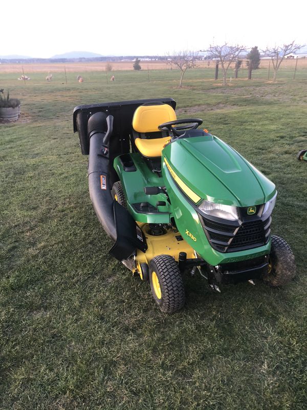 John Deere x330 rider with bagger for Sale in Mount Vernon, WA OfferUp
