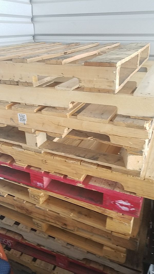 "FREE PALLETS" for Sale in San Antonio, TX OfferUp