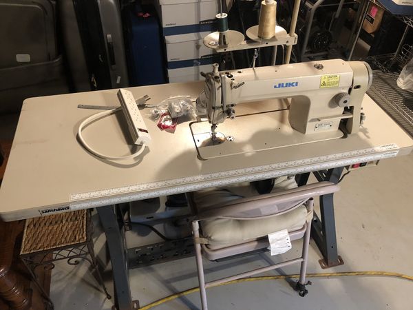 JUKI DDL-8500 sewing machine for Sale in Seattle, WA - OfferUp