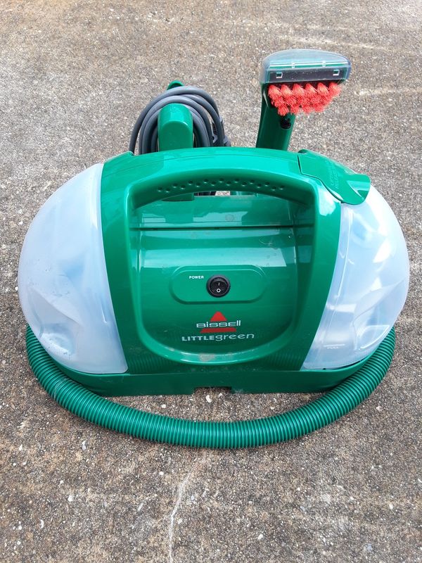 Bissell Little Green portable carpet cleaner for Sale in Denham Springs