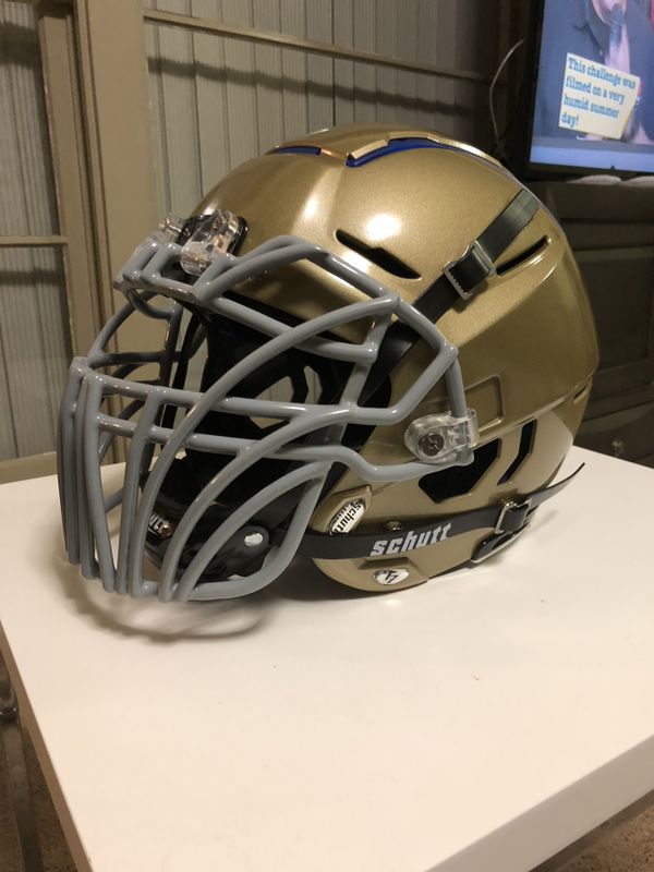 Schutt F7 Youth Football Helmet large for Sale in Downey, CA OfferUp