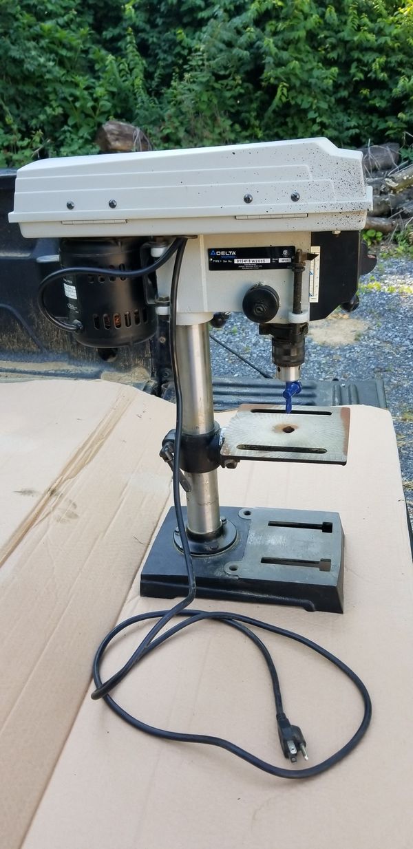 Delta Shopmaster 8" Benchtop Drill Press for Sale in Annville, PA OfferUp