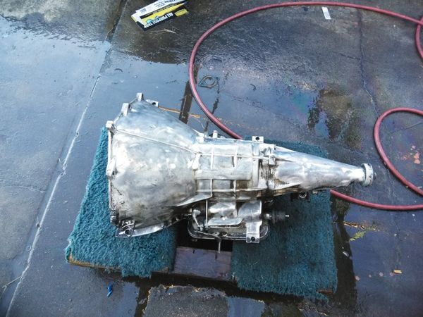 Chevy 2-speed powerglide transmission for Sale in Las Vegas, NV - OfferUp