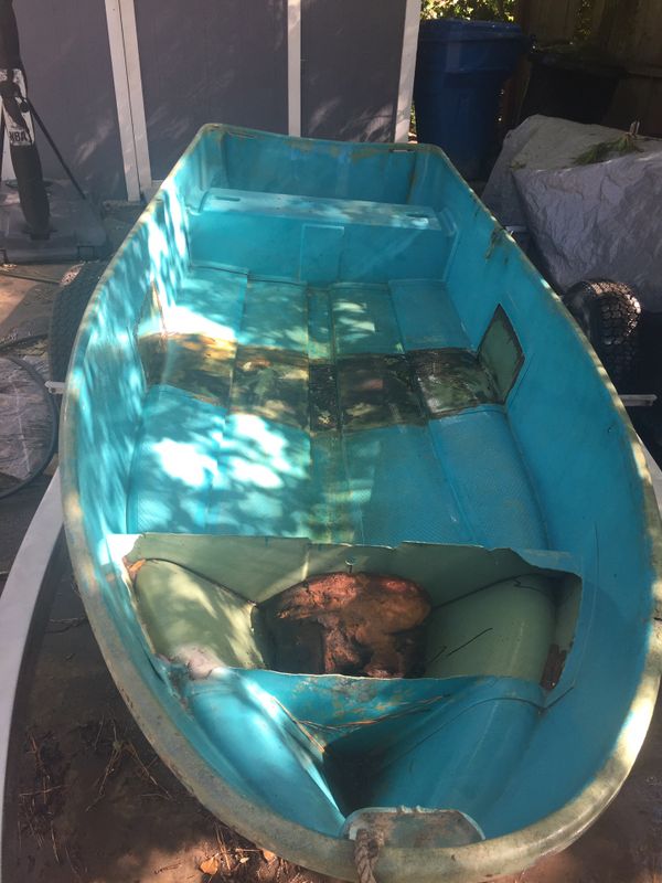 12ft fiberglass jon boat for Sale in Virginia Beach, VA OfferUp