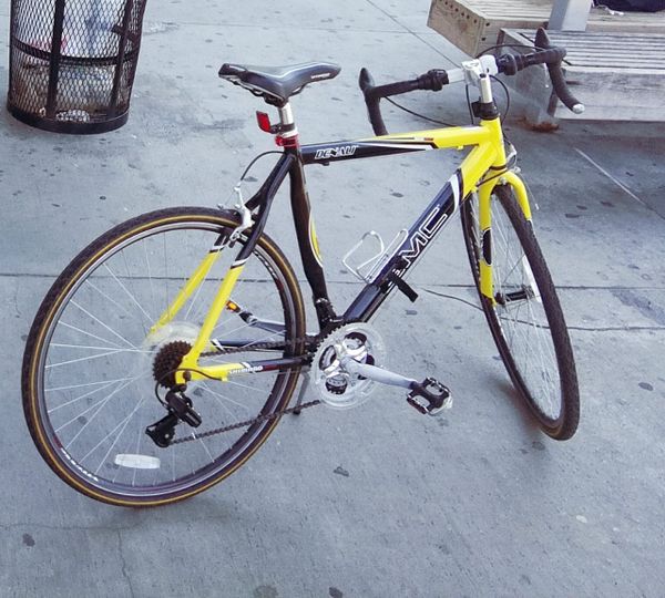 Black and Yellow GMC Denali Road Bike (56 cm) for Sale in