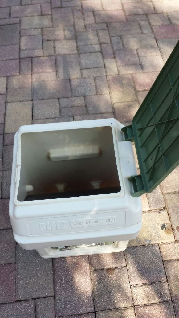 Blitz Automatic Dog Feeder For Sale In Zephyrhills Fl Offerup