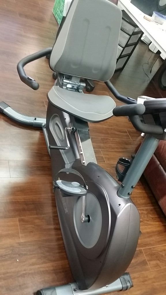 CYBEX CR 350 recumbent bike. for Sale in Sacramento, CA - OfferUp