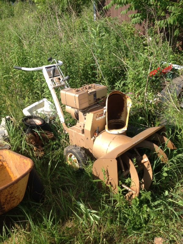 Wards Garden Mark Snow Blower for Sale in Spring Grove, IL - OfferUp