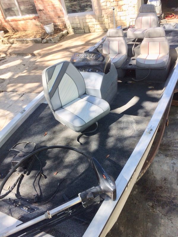 1989 bass tracker pro 17 for Sale in Houston, TX - OfferUp