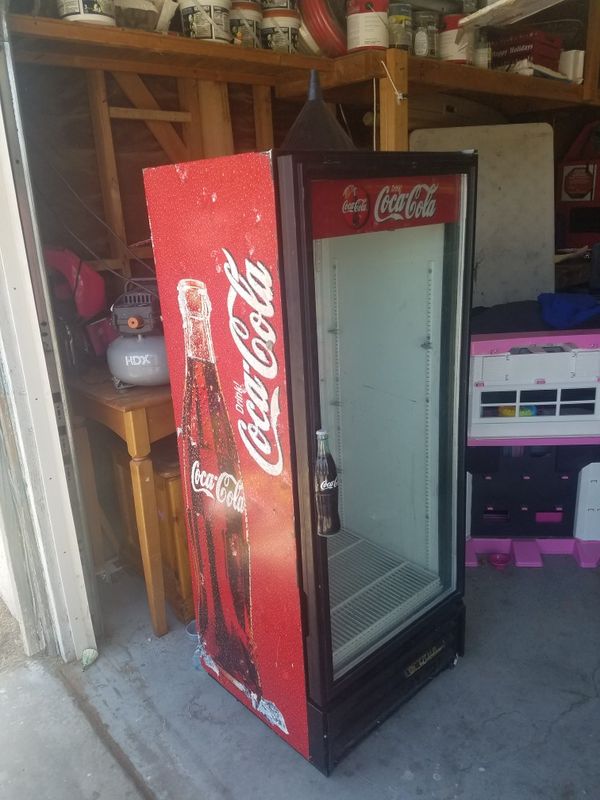 Coca Cola True Refrigerator for Sale in North Las Vegas, NV OfferUp
