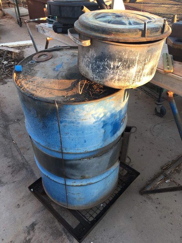 Vintage oil barrels 55 gallon drums. for Sale in Mesa, AZ OfferUp