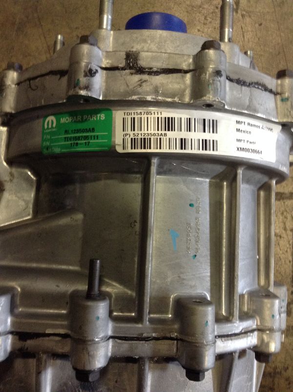 2012 Up 241J TRANSFER CASE 4.0 RATIO JEEP WRANGLER RUBICON JK/ JKU V6 3.6L for Sale in Chino