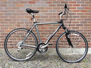 TREK 820 Custom Bike - Like New! for Sale in Seattle, WA