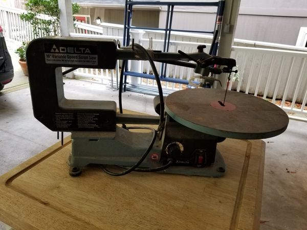 Delta 16" Variable Speed Scroll Saw for Sale in Kirkland, WA OfferUp