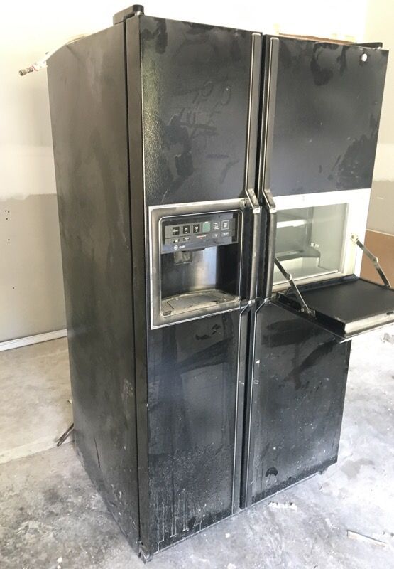 GE Profile TFX27PF Refrigerator fridge freezer for Sale in Houston, TX