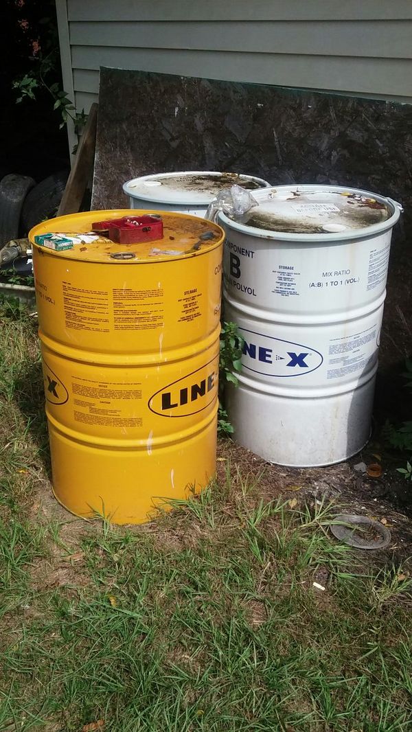 55 gallon drums perfect for burn barrels for Sale in Fayetteville, NC