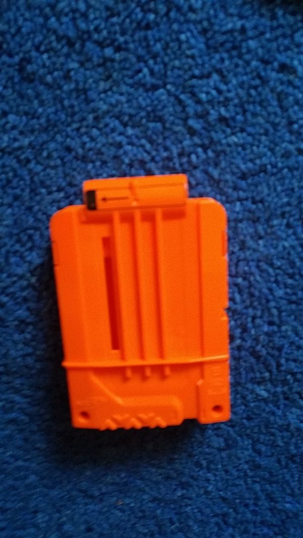nerf gun with 30 bullets