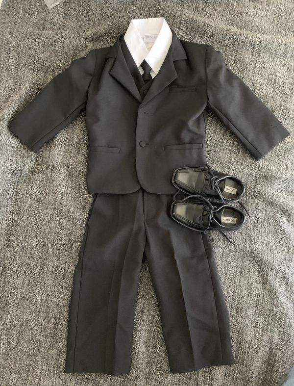 Boys 2T Black Suit with dress shoes (size 8) for Sale in Kenmore, WA ...