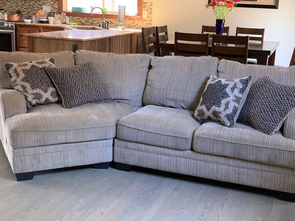 Nice Curved Sectional Sofa By Ashley Furniture For Sale In Oregon City   709f37bac83e4bf0aa0af8b3795db837 