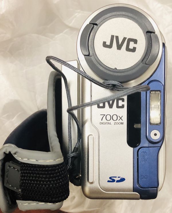 Jvc 700x digital zoom как скинуть видео на компьютер