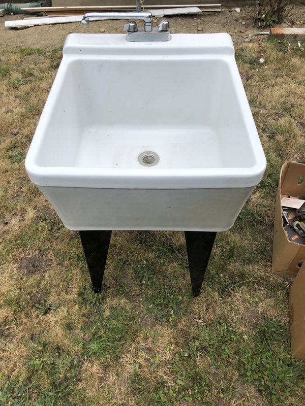 Crane Utility Sink with metal stand for Sale in Seattle, WA - OfferUp