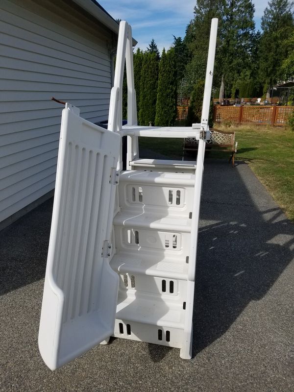 above ground pool ladder with locking gate