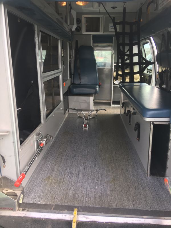 2012 Chevy Diesel Ambulance Stretcher Van for Sale in Miami, FL OfferUp