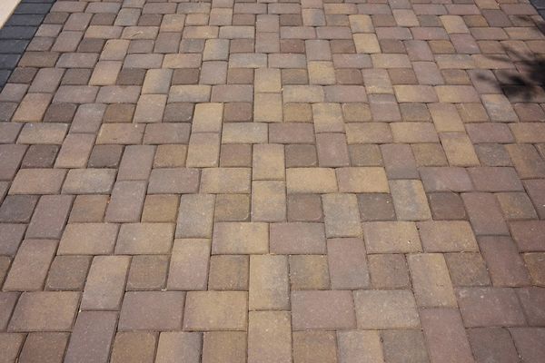 100 sq ft pavers