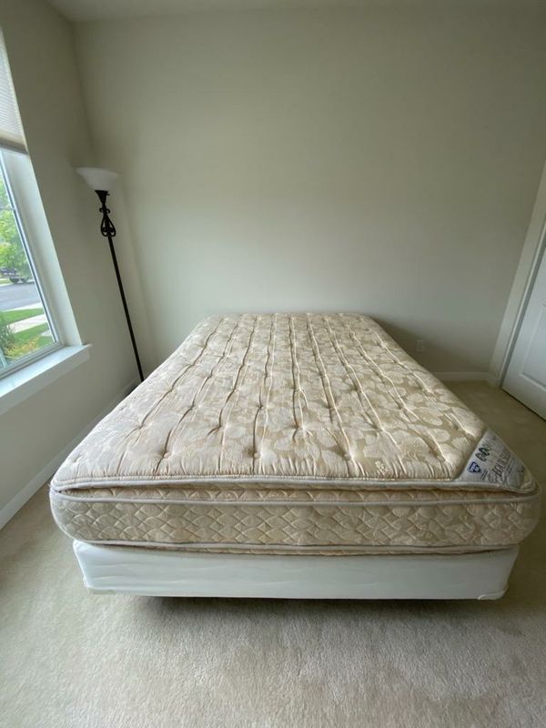 Spring Air Four Seasons queen pillow top (and bottom) mattress for Sale